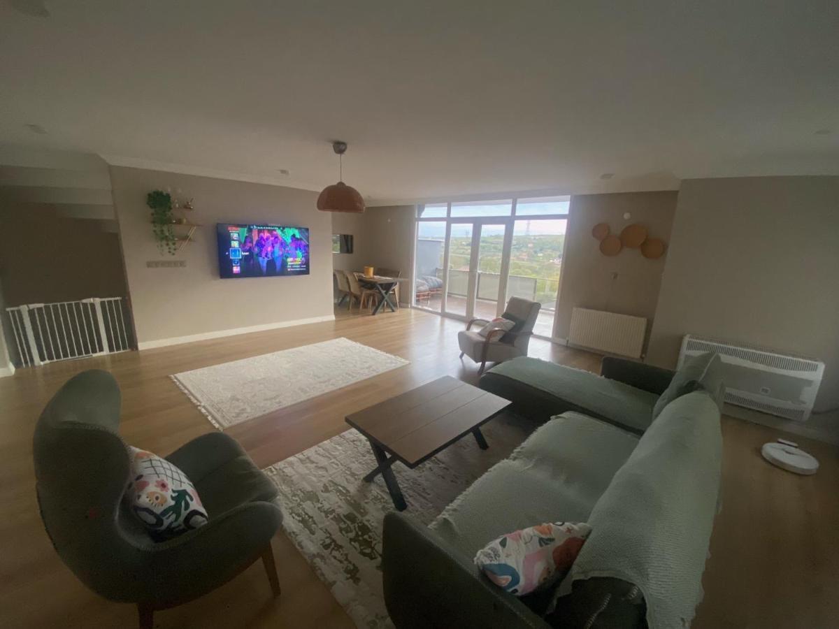 Villa Large Private *